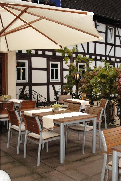 Hotel Restaurant Paradeismuehle Klingenberg am Main Exterior photo